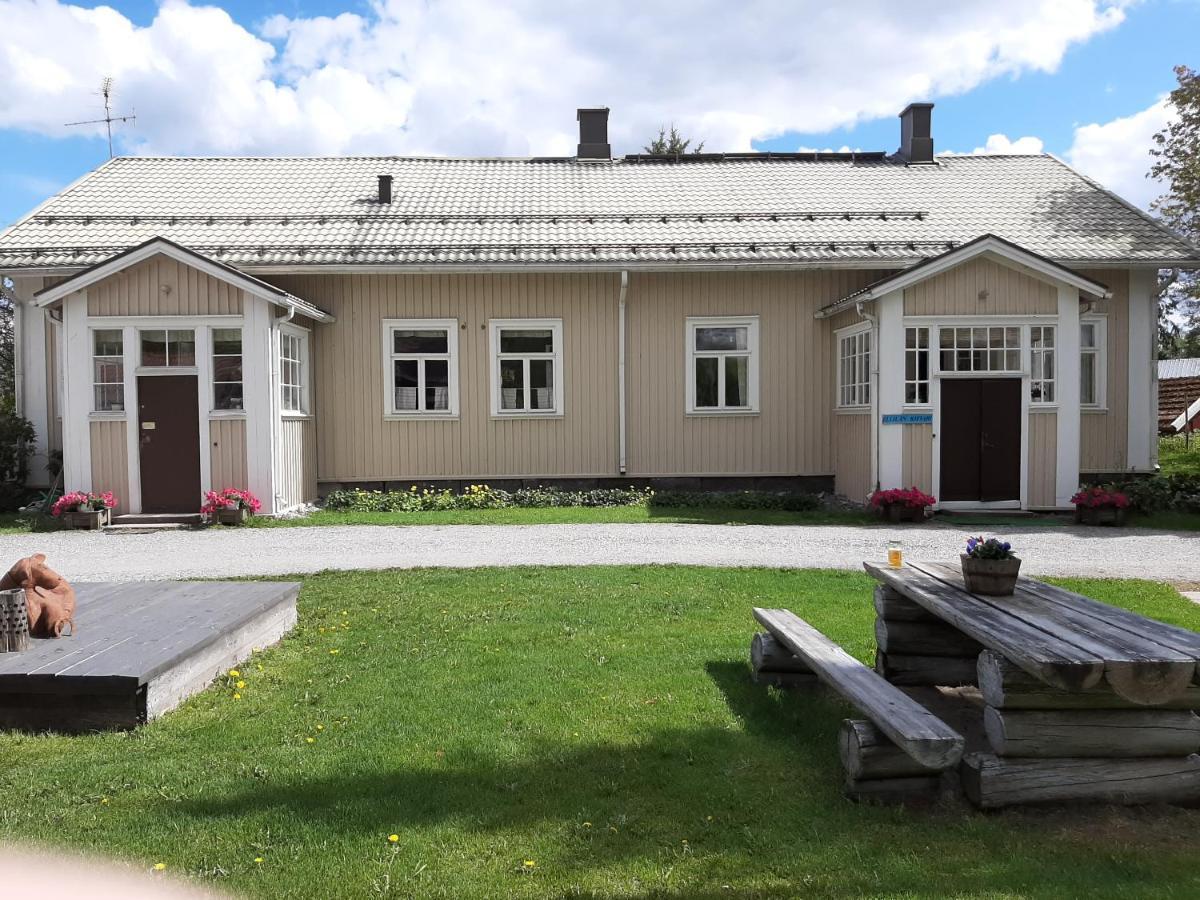 Ellilaen Kievari Toijala Esterno foto