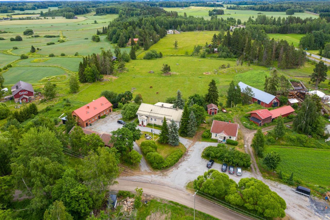 Ellilaen Kievari Toijala Esterno foto